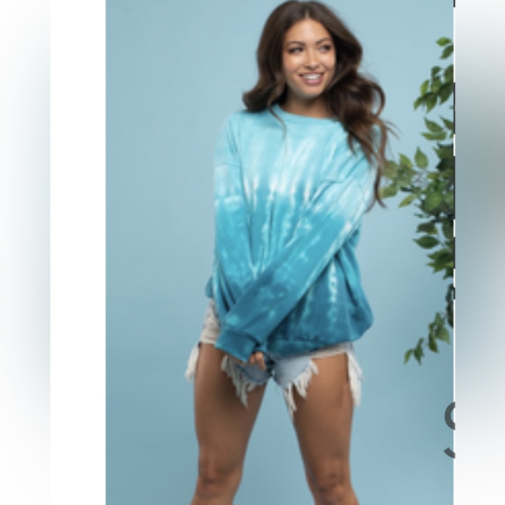 Women’s Blue Tie-Dye Sweatshirt
